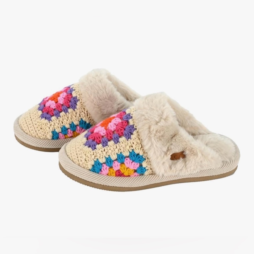 CROCHET SLIPPERS KNIT GRANNY SQUARE CREAM SLIP-ON SLIDES HARD SOLE LARGE (8-10)